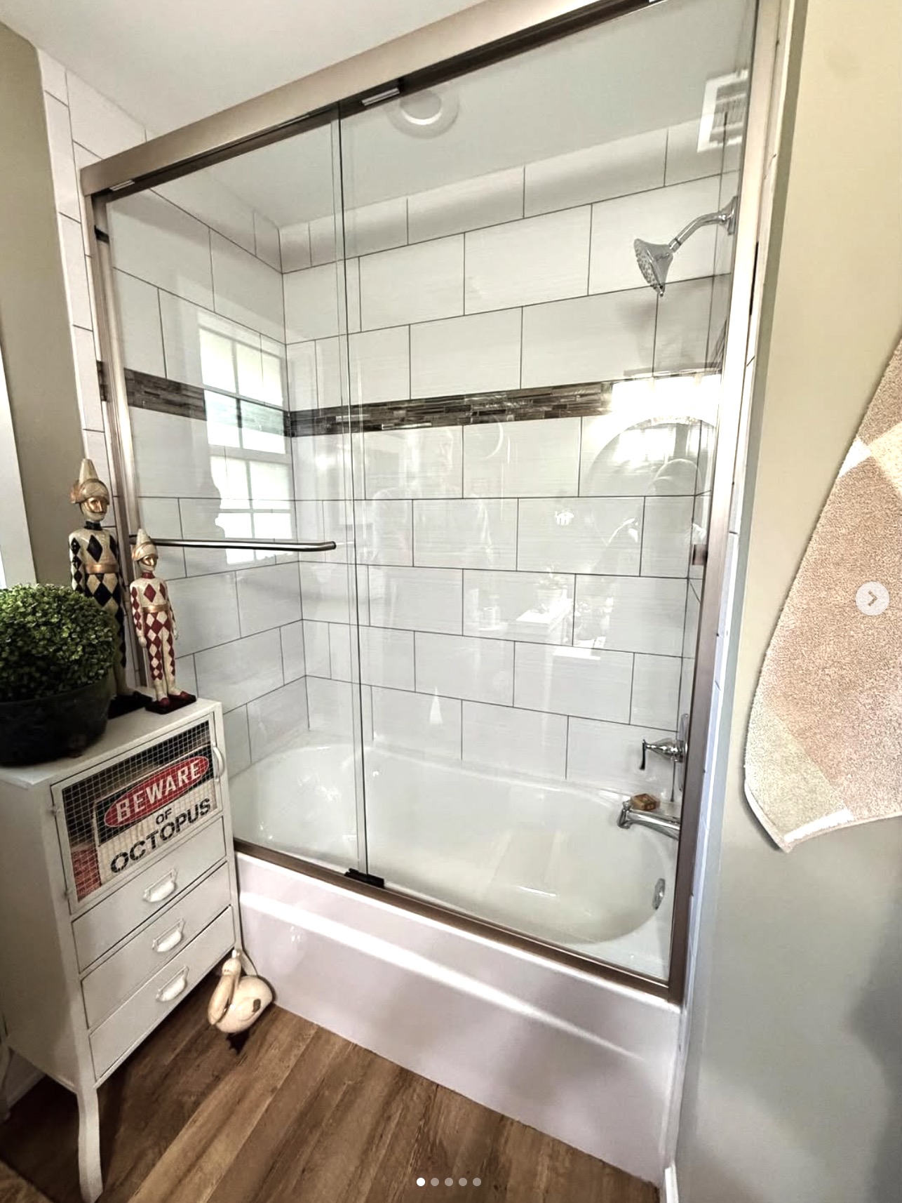Tub & glass door refresh
